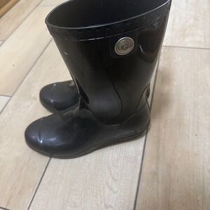 UGG Glossy Black Rain Boots
